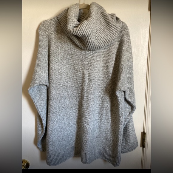 Maurices Gray Marbled Knit Waffle Knit Cowl Neck Long Sleeve Sweater - Picture 1 of 9